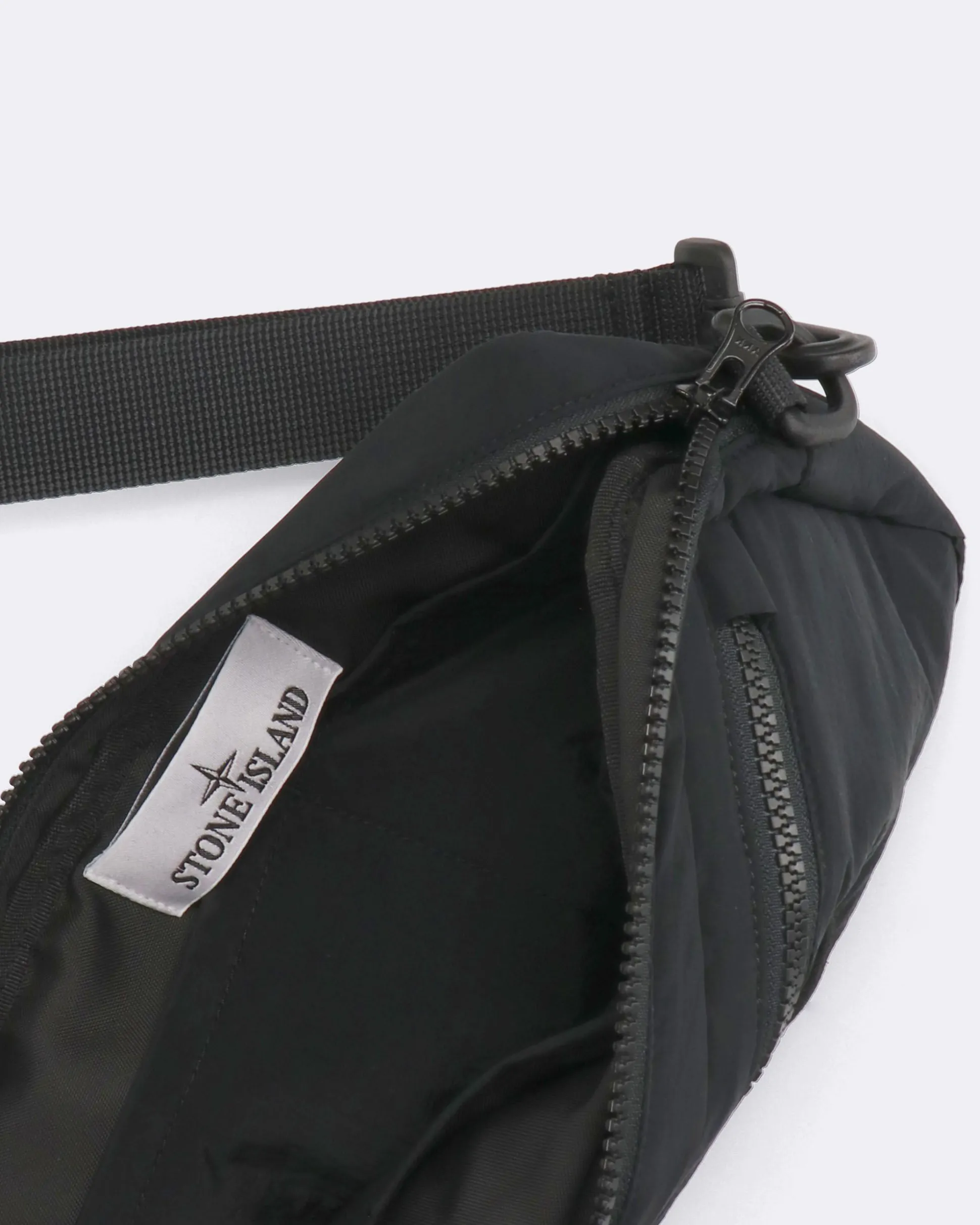 borsa_pochette_in_nylon_m_5.webp Borsa Pochette in Nylon Metal