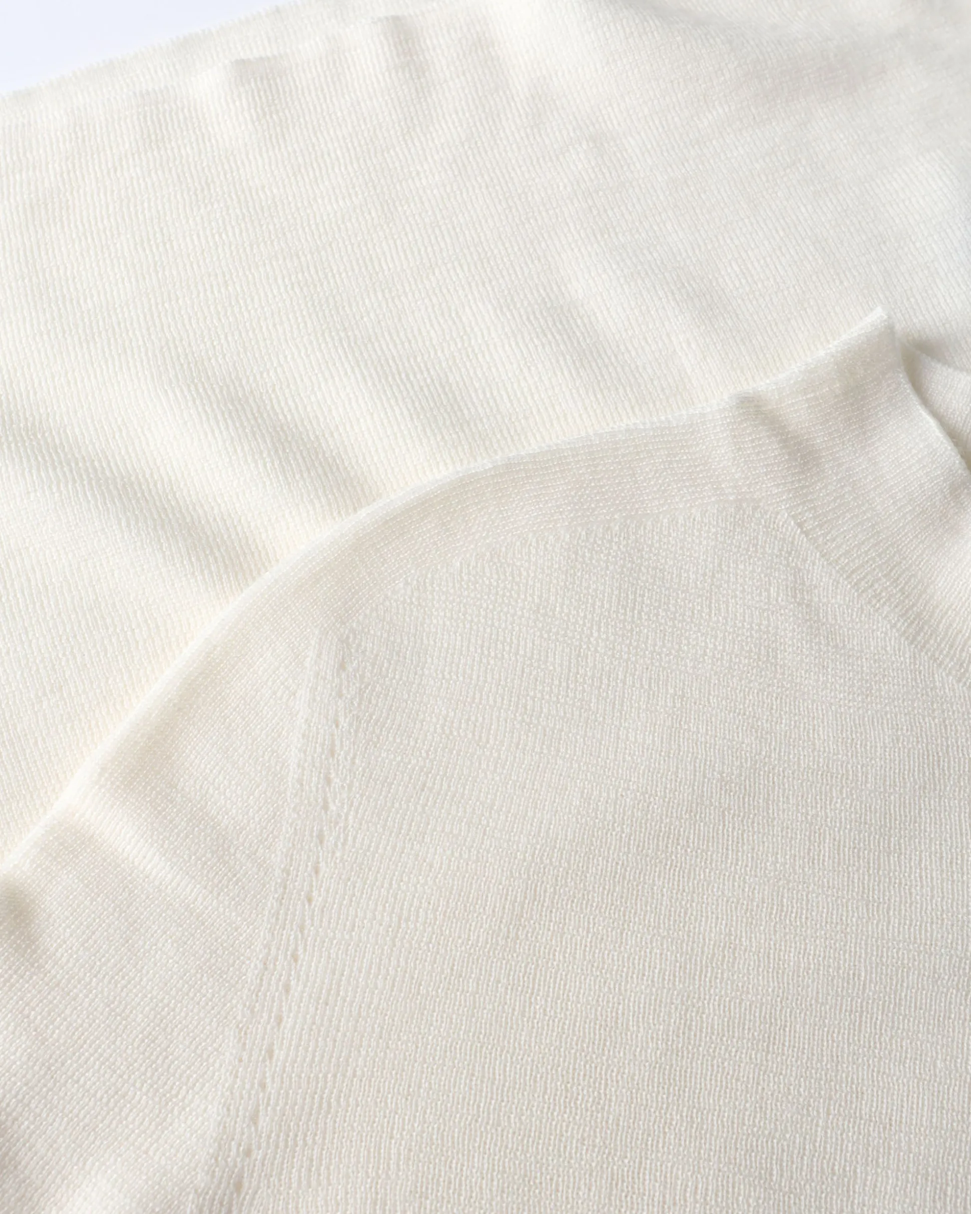 maglia_girocollo_basic_bi_5.webp Maglia Girocollo Basic Bianca