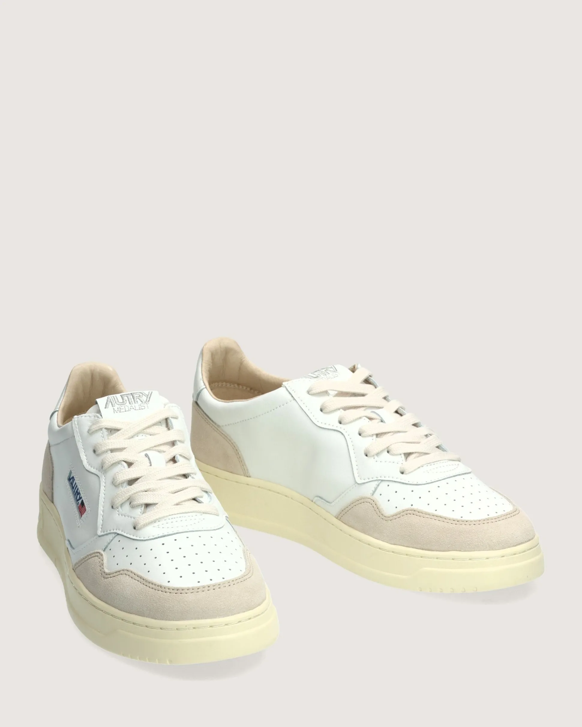sneakers_medalist_bianca_3-6.webp Sneakers Medalist Bianca
