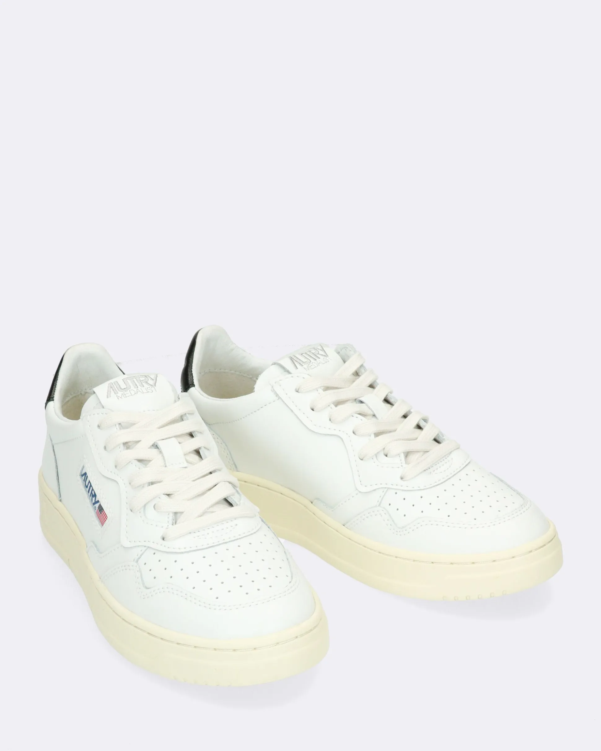 Sneakers Medalist colore bianco con talloncino nero