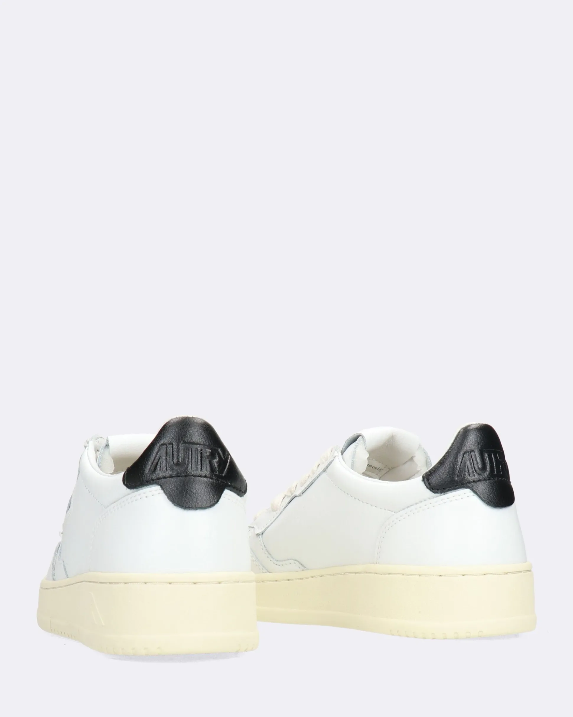 Sneakers Medalist colore bianco con talloncino nero
