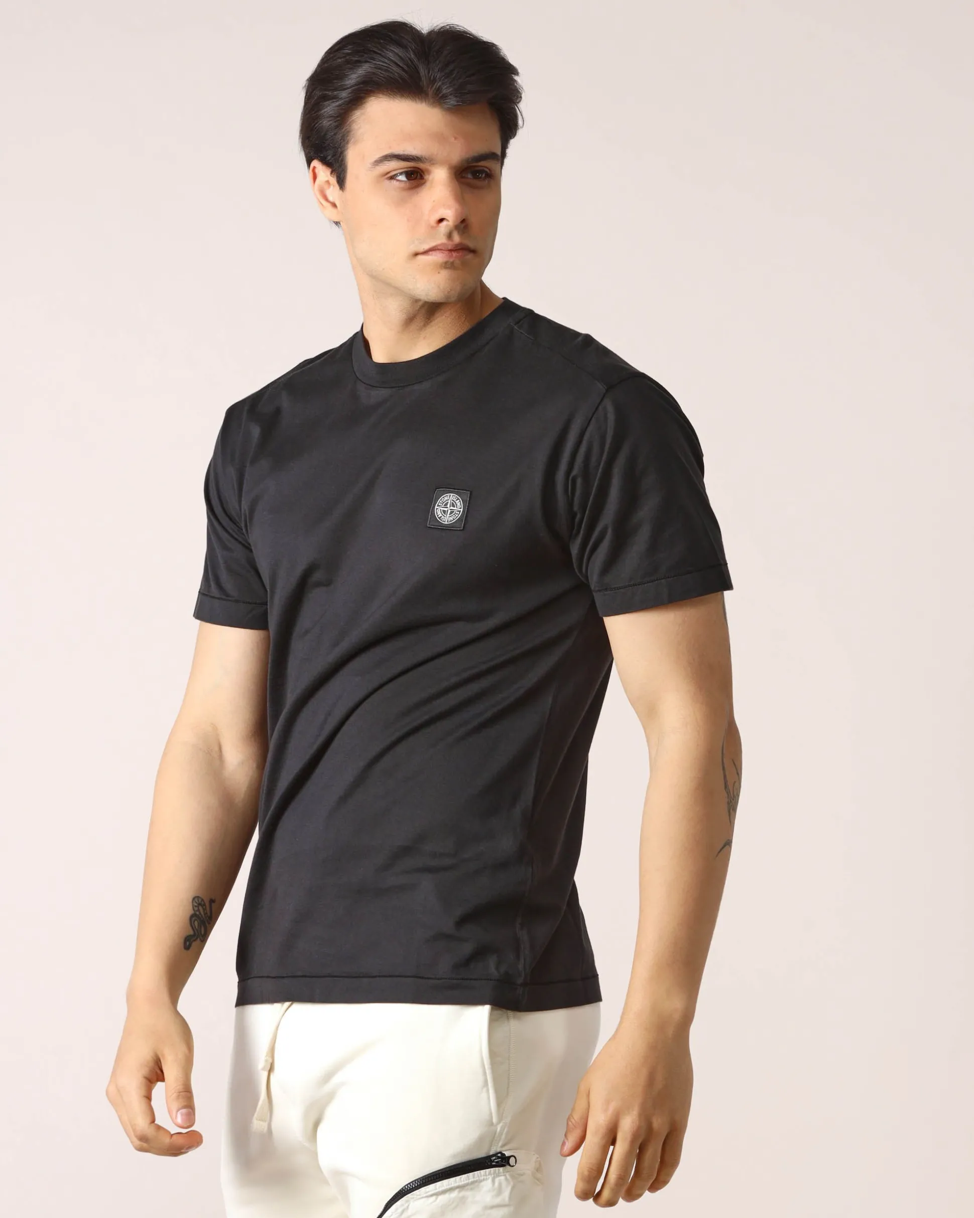 T-Shirt Nera